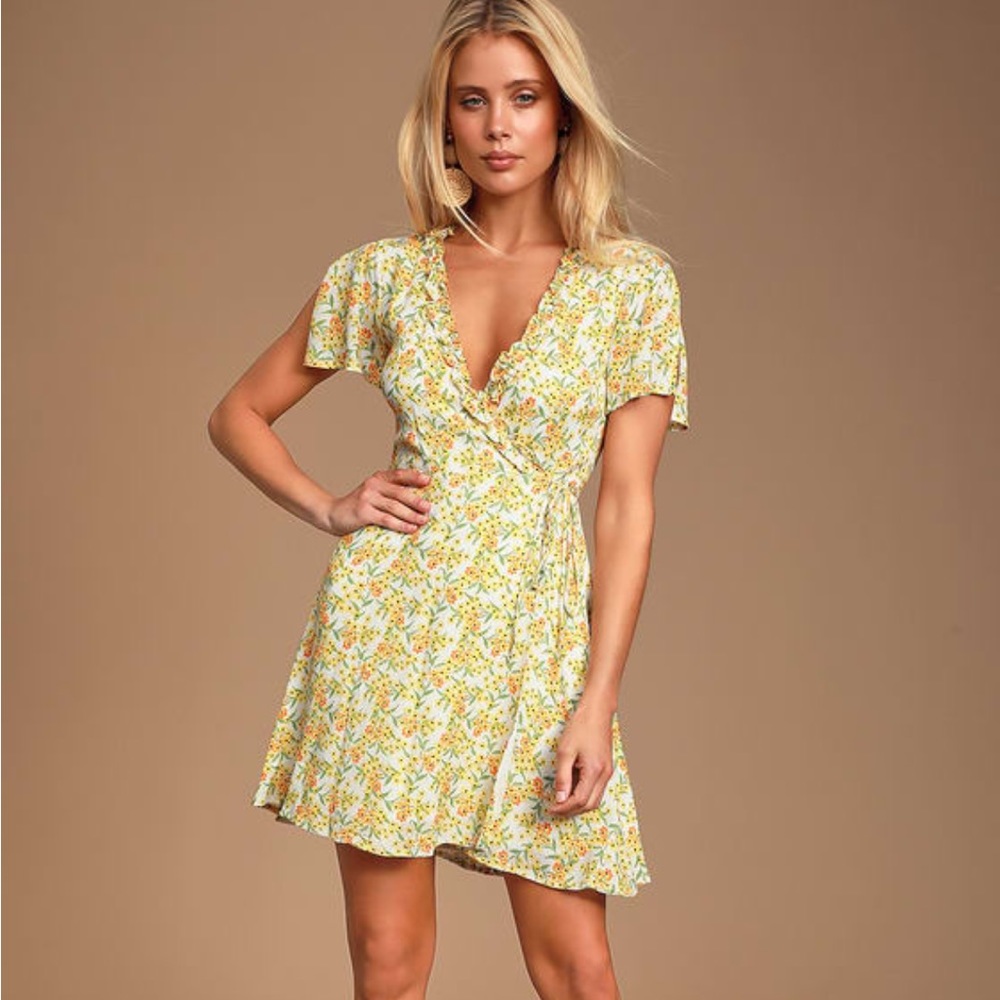 Lulu’s Audacious Audrey Yellow Floral Print Wrap Dress